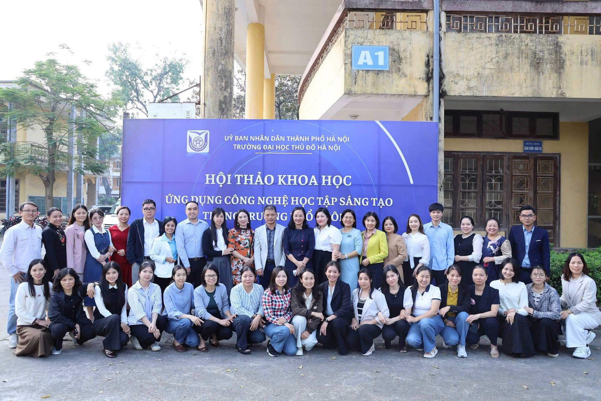 Hoi thao KH Cong nghe giao duc sang tao